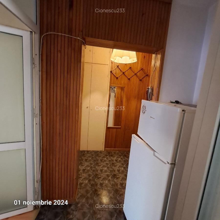 Proprietar, inchiriez garsoniera, Calea Mosilor Eminescu - 5