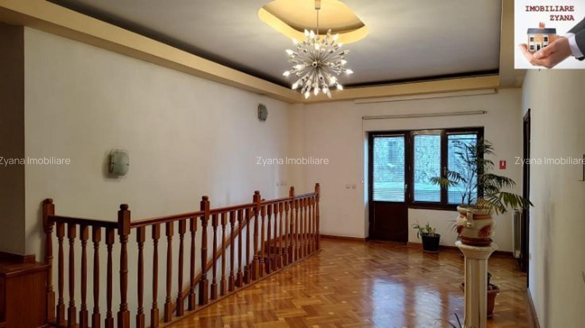 🏡  MOȘILOR – DACIA  VILĂ  7 camere, 416 mp. Birouri, Showroom, Clinica - 1