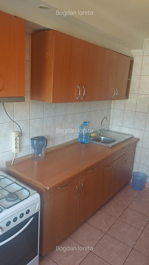 Apartament cu 3 camere semidecomandat, mobilat în Brâncoveanu - 7