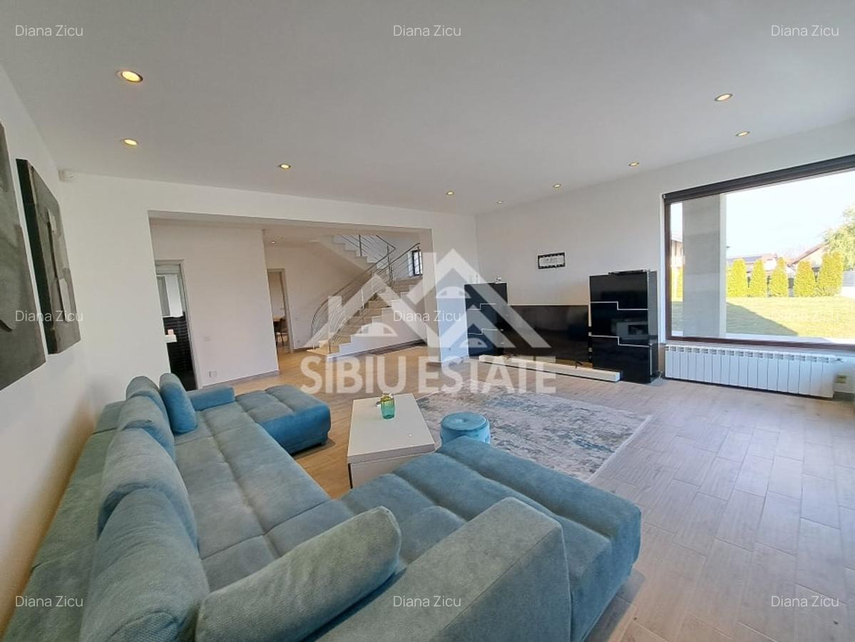 Casa moderna cu 4 garaje si teren mare, Sibiu Sura Mica - 5