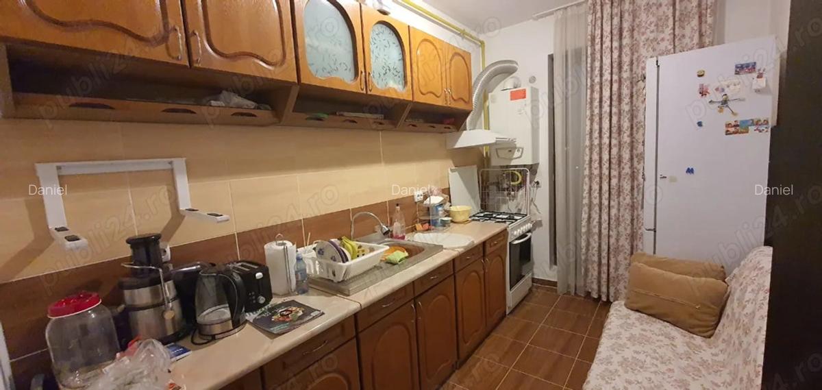 Vanzare apartament 2 camere - 4