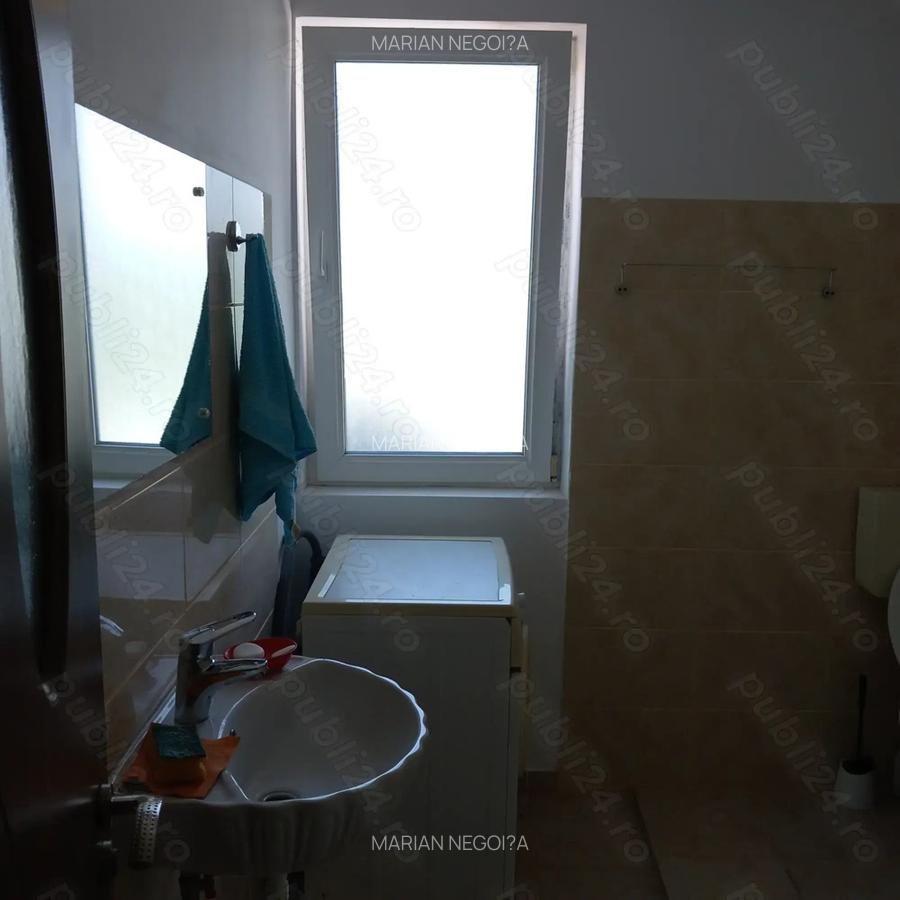 Spa?iu pentru inchiriat . - 4