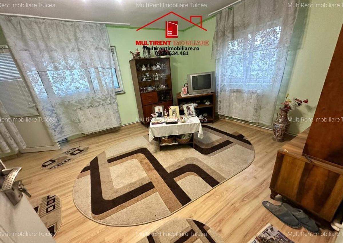 De vanzare Vila D+P+M - cartier Sud Vii -teren proprietate! - 30