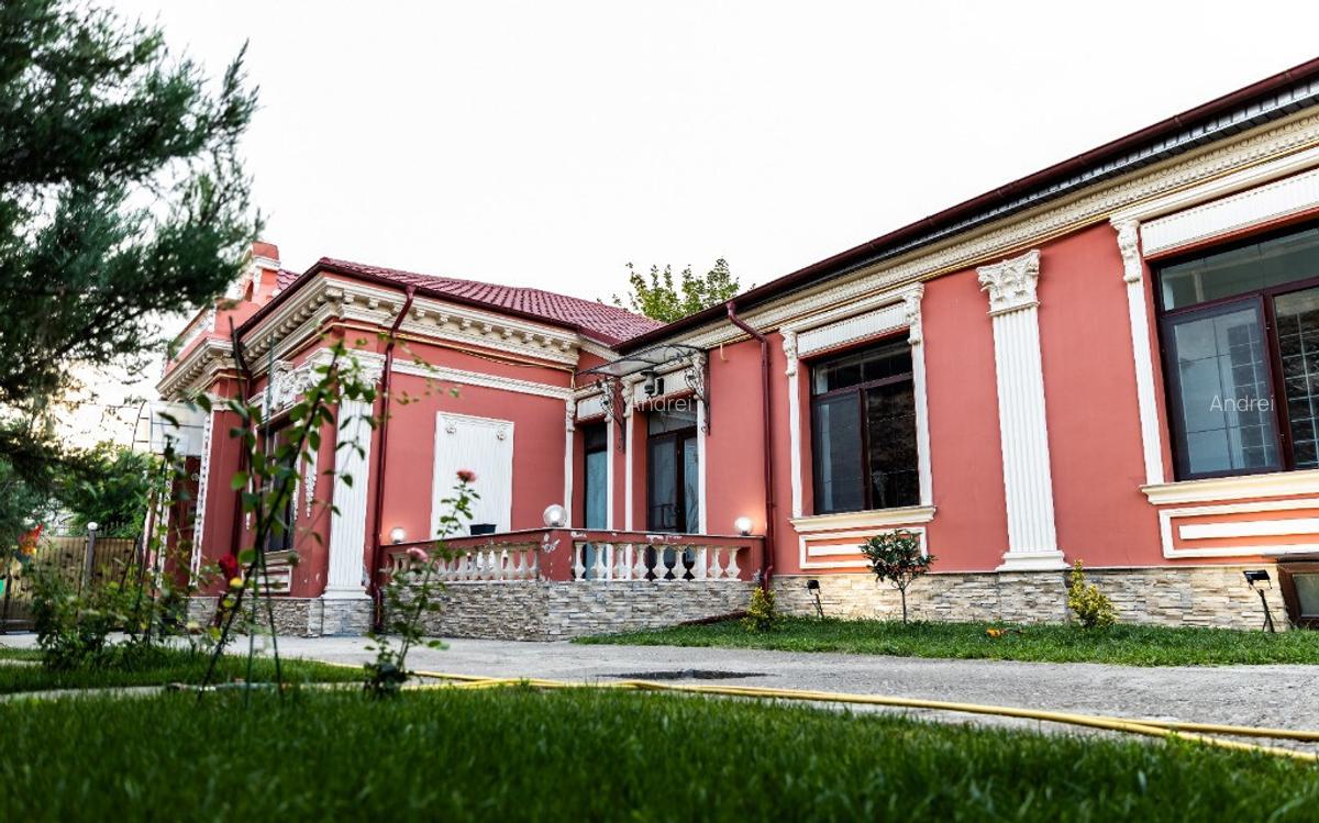 Casa boiereasca central Braila, 588 mp teren, 261 mp construit - 1
