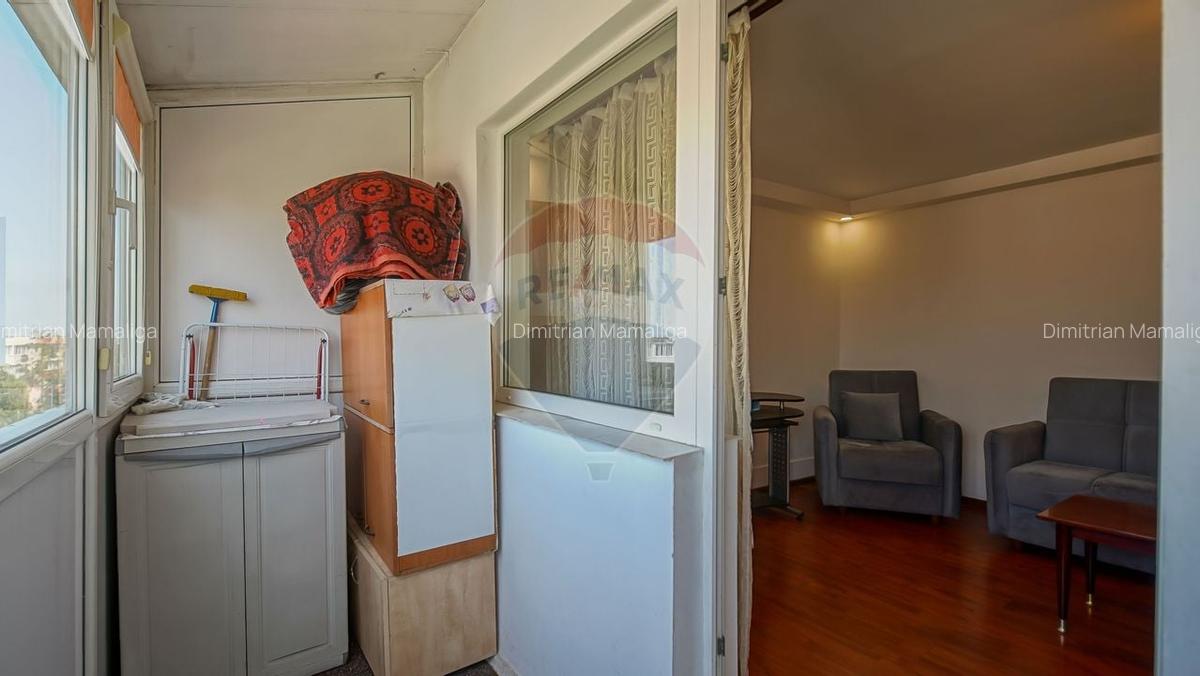 Apartament 3 camere, 2 bai - Str. Independentei, Tractorul - 19