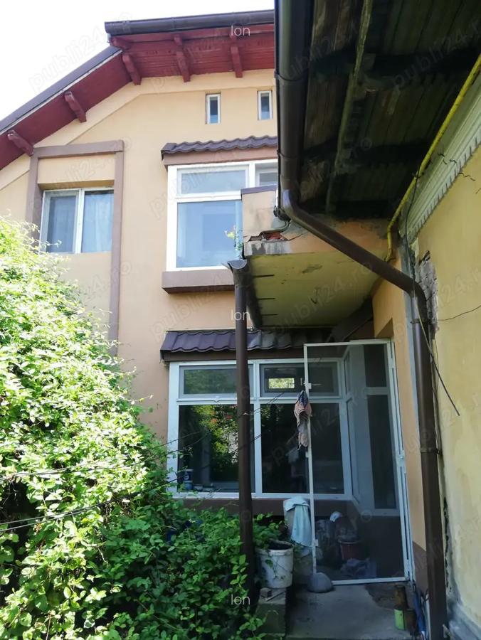 Vand 2 corpuri de casa - 6