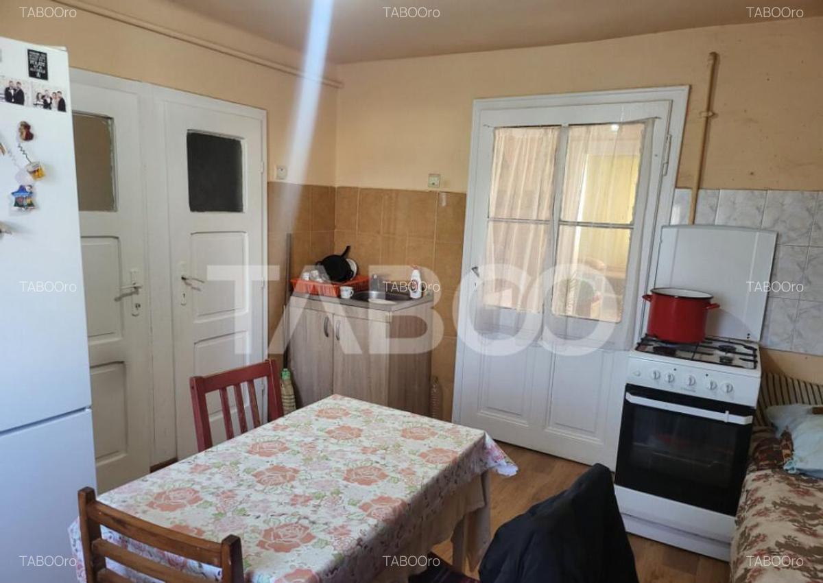 Casa individuala de vanzare cu teren de 996 mp in Cristian S - 6