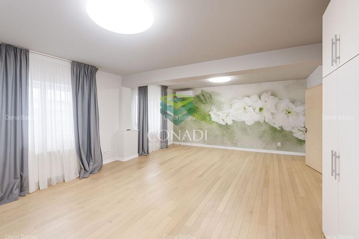 Iancu Nicolae - Vila cu 7 camere de vanzare, 324 mp constuiti - 3