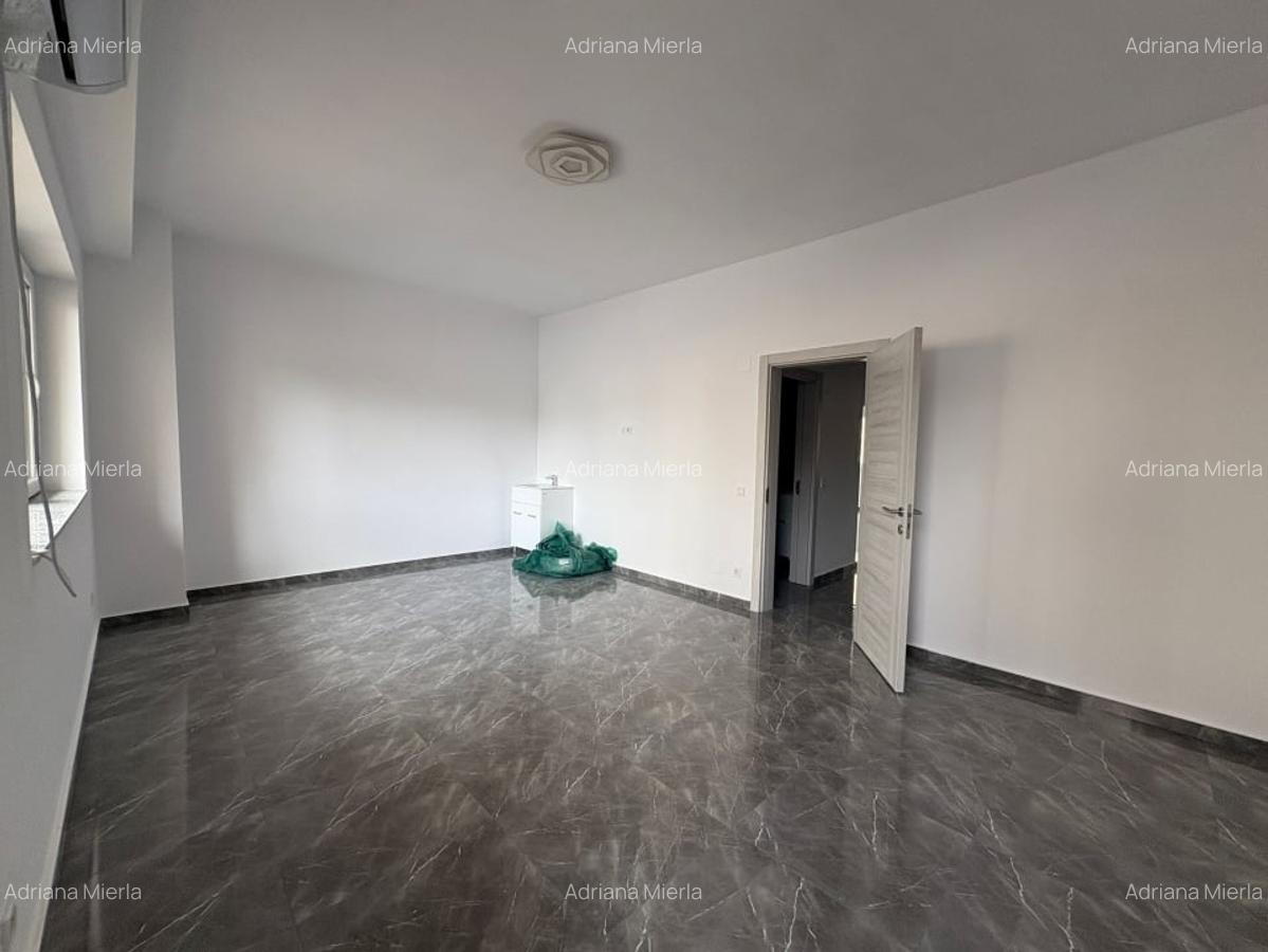 Apartament,3 camere, decomandat, 83 mp, Cartier Rovine, Zona Gara - 2