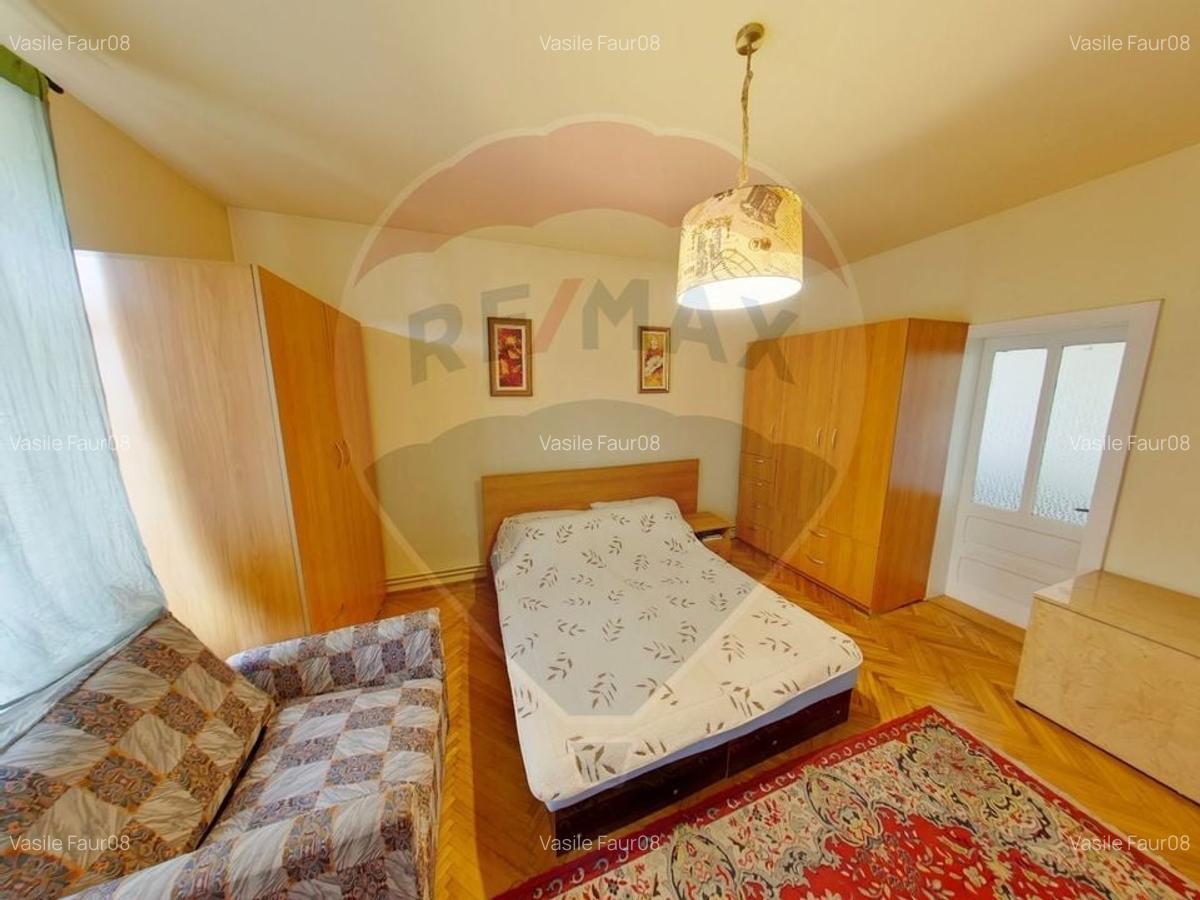 Casa cu 4 camere, Str. Bradului/ Sighetu Marmatiei - 10 Casa cu 4 camere, Str. Bradului/ Sighetu Marmatiei - 10
