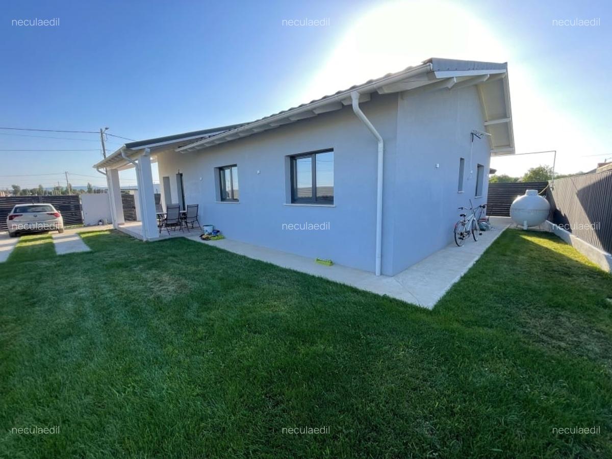 Se vinde  casa doctor Carnabel - 5