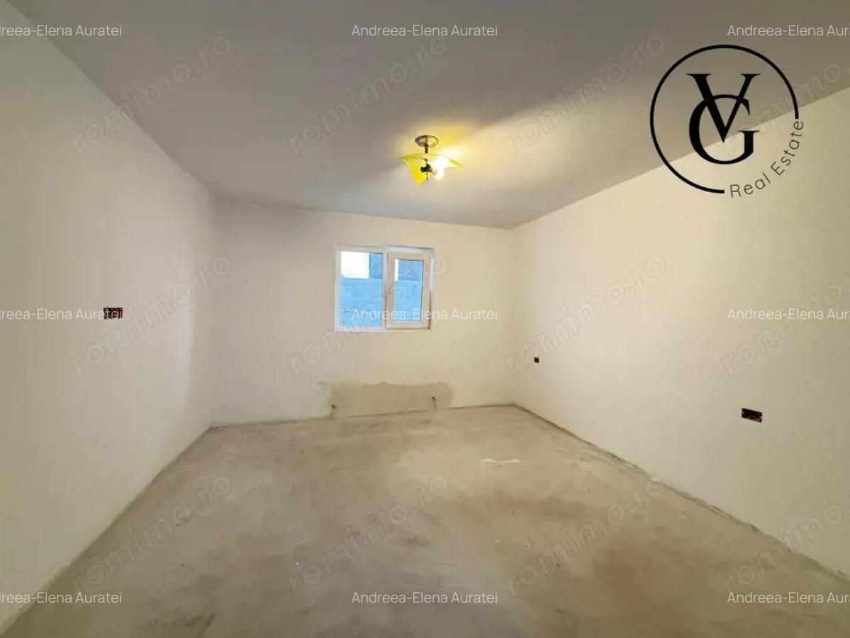 Casa la sol, 3 camere - 310 mp - Navodari - 13