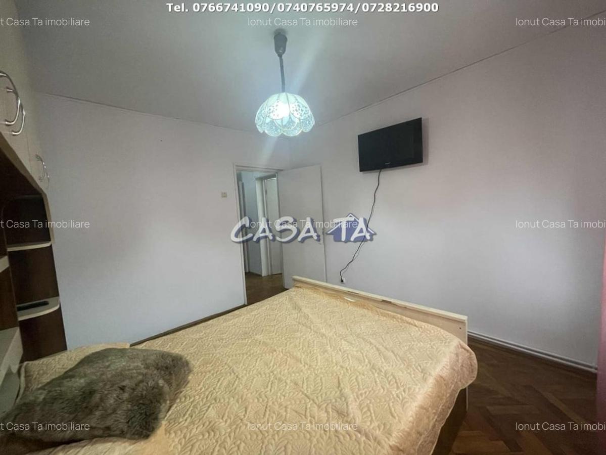 Apartament 4 Camere, Etaj 2, Strada Nicolae Balcescu- Zona Centrala. - 11