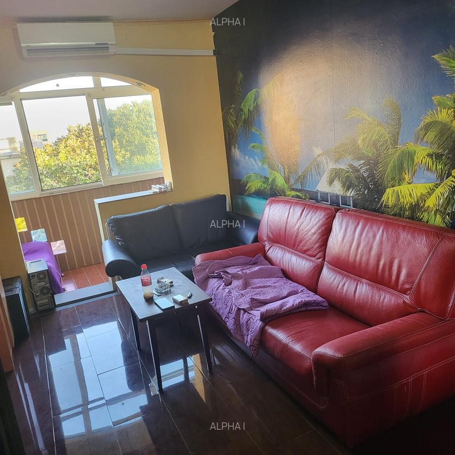 Tomis  Nord-Campus 3 camere mobilat utilat termen lung! 450Euro. - 1