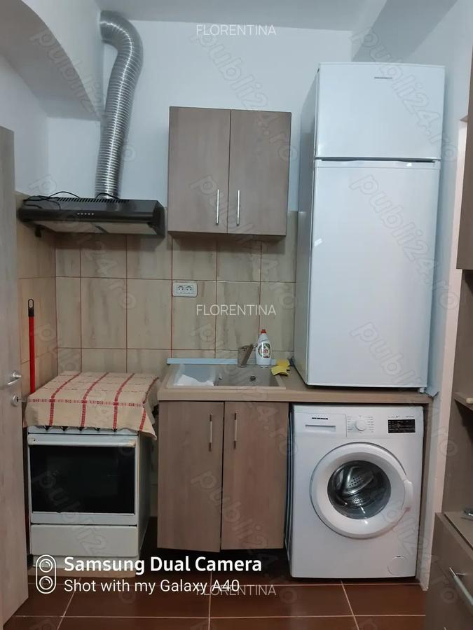 Inchiriez apartament la casa, CENTRAL - 2