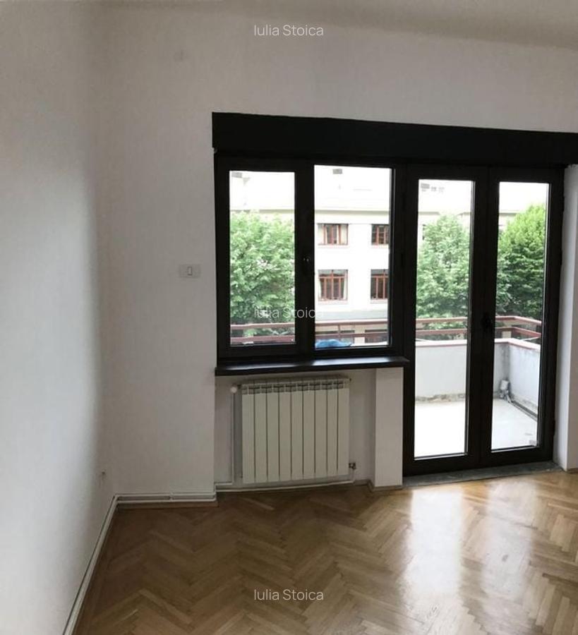 De vanzare Apartament 5 camere, Piata Amzei, Romana, ULTRACENTRAL - 6 De vanzare Apartament 5 camere, Piata Amzei, Romana, ULTRACENTRAL - 6