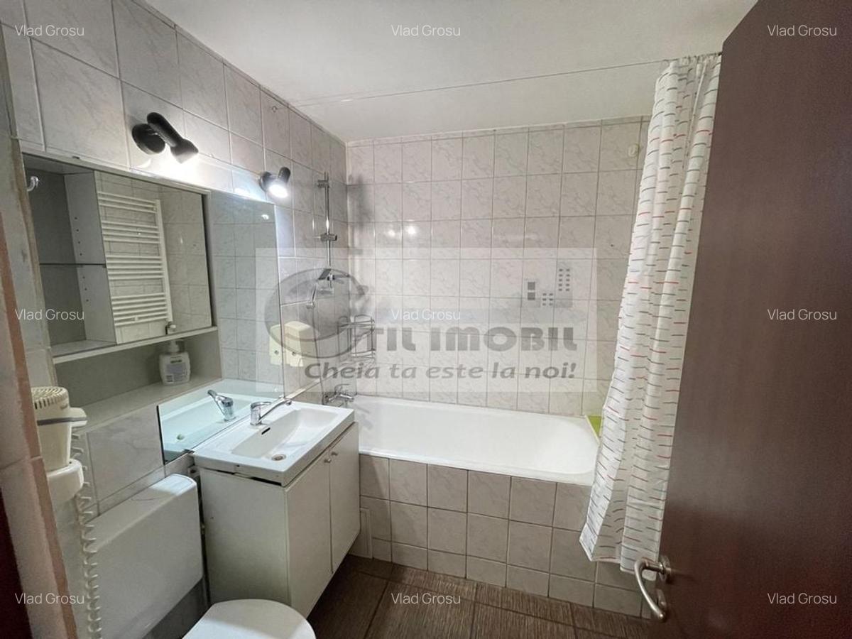 Apartament cu 3 camere în Păcurari - 13