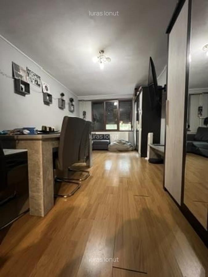 Apartament cu 2 camere decomandat în Spitalul Județean - 15