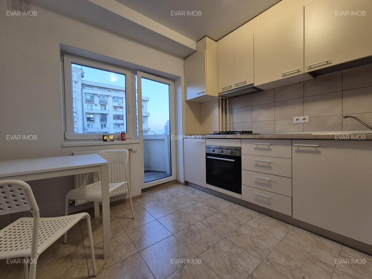 Piata Alba Iulia - Rond Alba Iulia - studio renovat - vedere panoramica Rond - 5