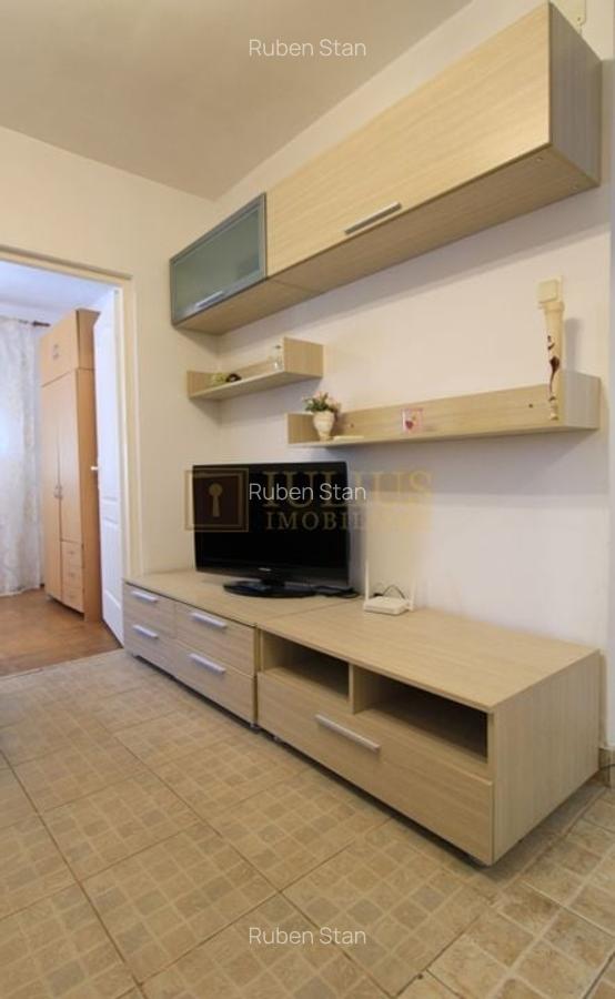 Apartament cu 3 camere semidecomandat, mobilat în Ultracentral - 14