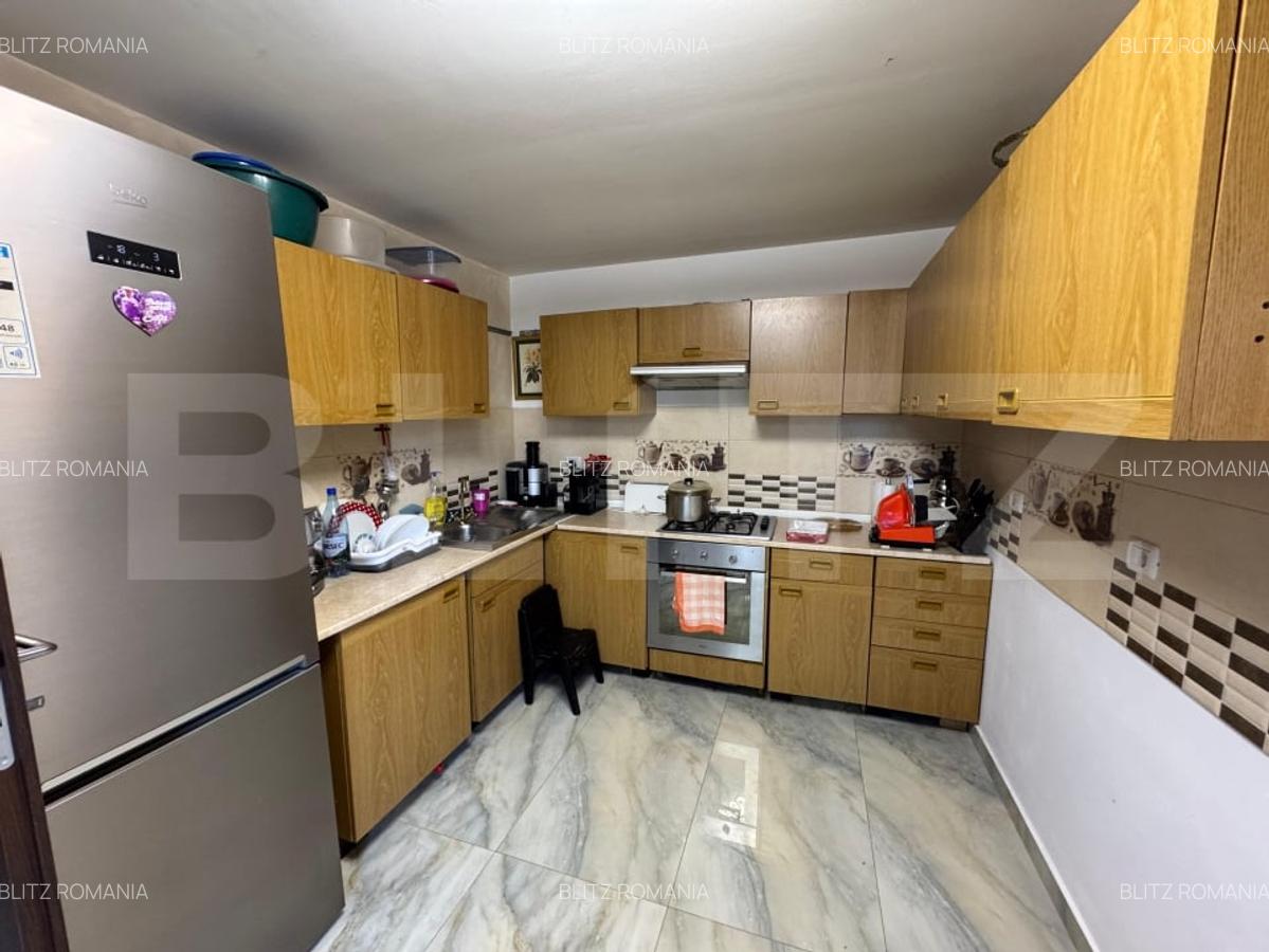 Casa P+2 , 179mp,  zona Mall Promenada - 8