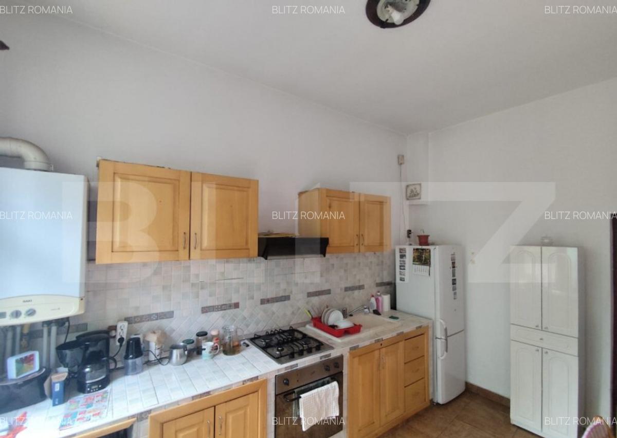 Casa de vanzare, cu 4 camere, 147 mp, zona Pacurari - 8