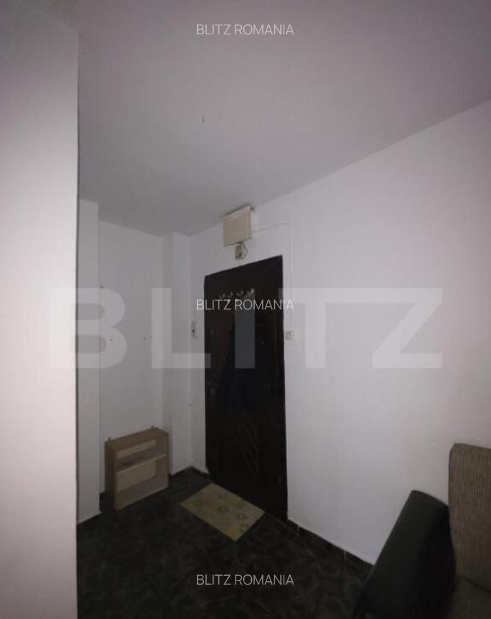 Garsoniera, 22 mp, zona Democratiei - 9 Garsoniera, 22 mp, zona Democratiei - 9