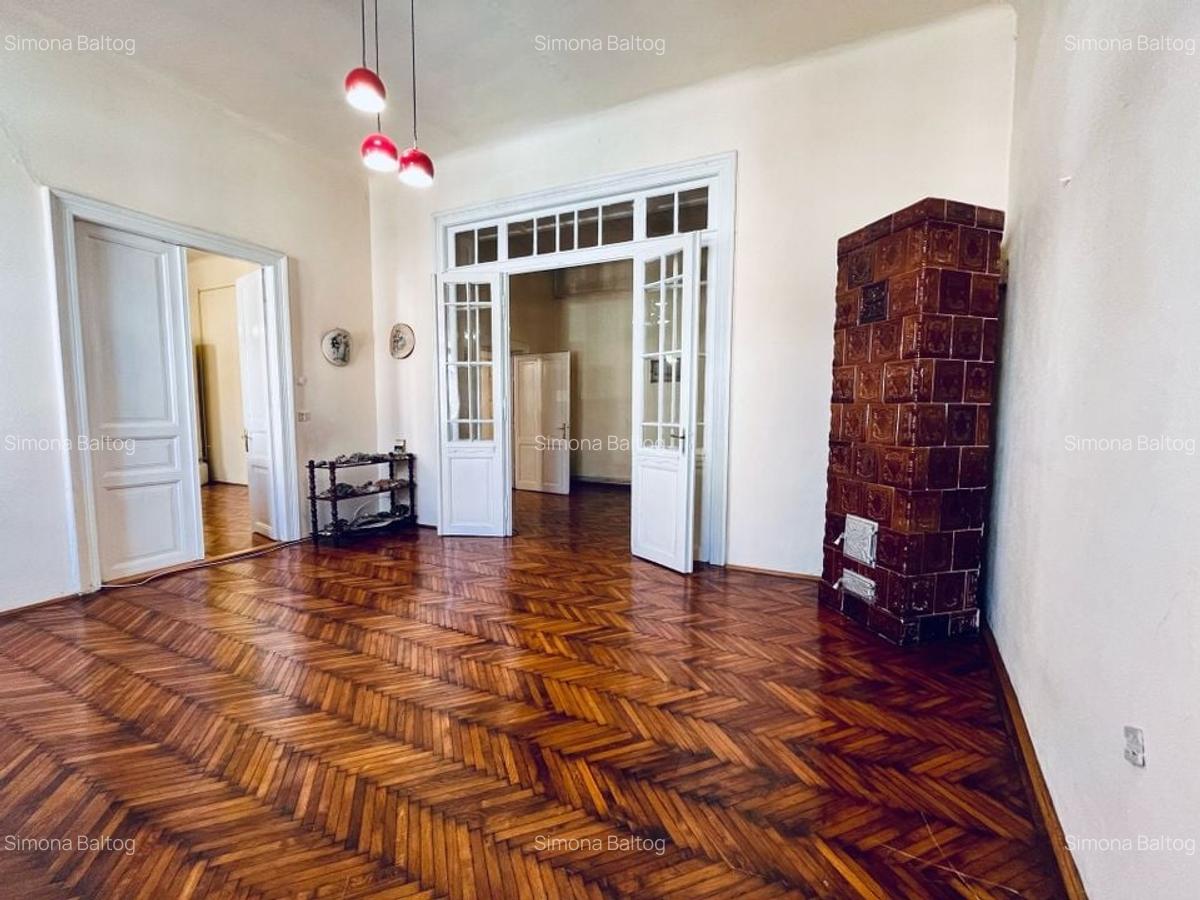 Apartament 3 camere, Central intr-un imobil Istoric realibitat - 27