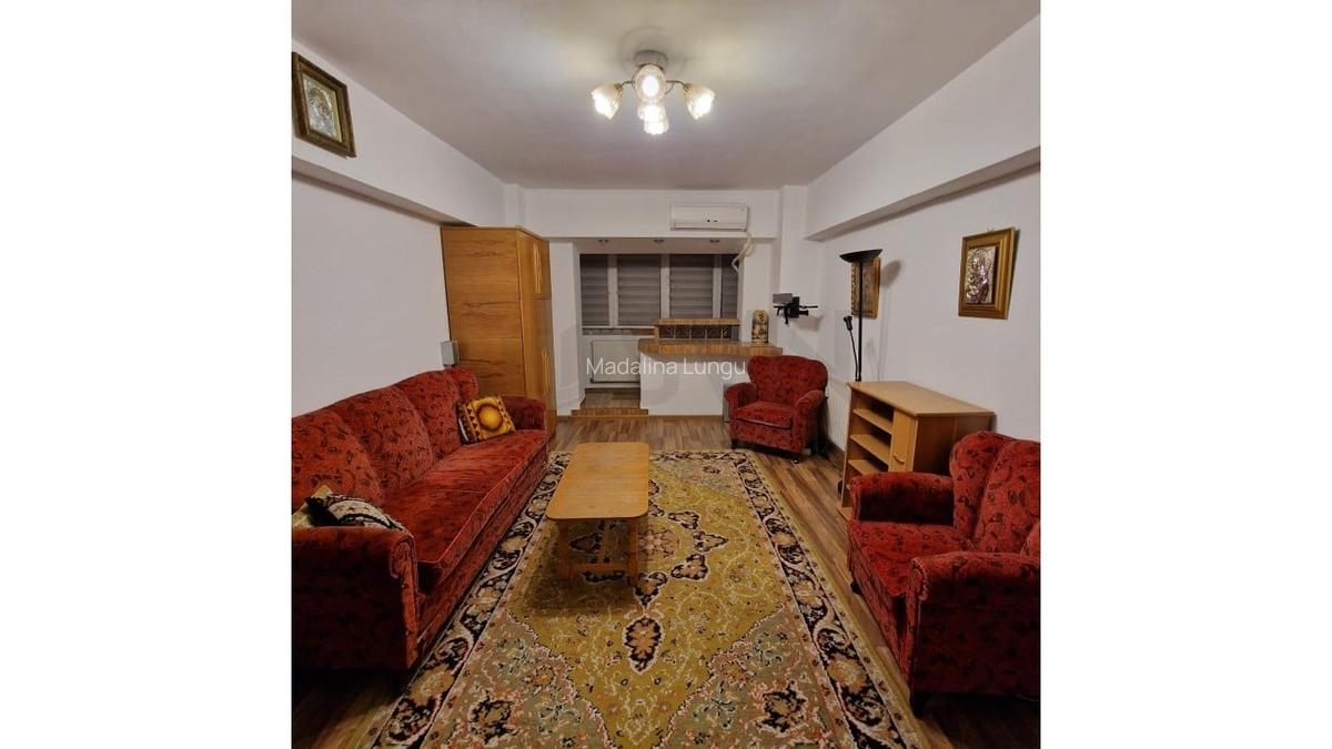 Apartament cu 3 camere semidecomandat în Titulescu - 8