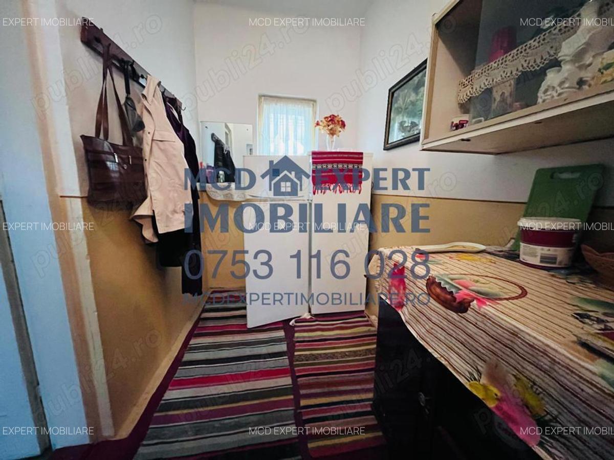 Oportunitate Excep?ionala in Piatra-Neam?! Casa cu 4 Camere ?i Teren Sporit - 73,000 EUR (Negociabil - 4