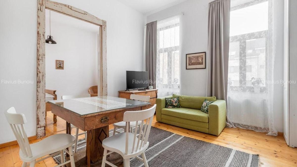 Apartament cu 3 camere decomandat în Central - 10
