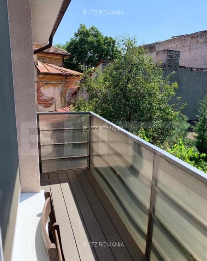 Casa spatioasa la pret de apartament, 76 mp, curte, zona Cen - 15