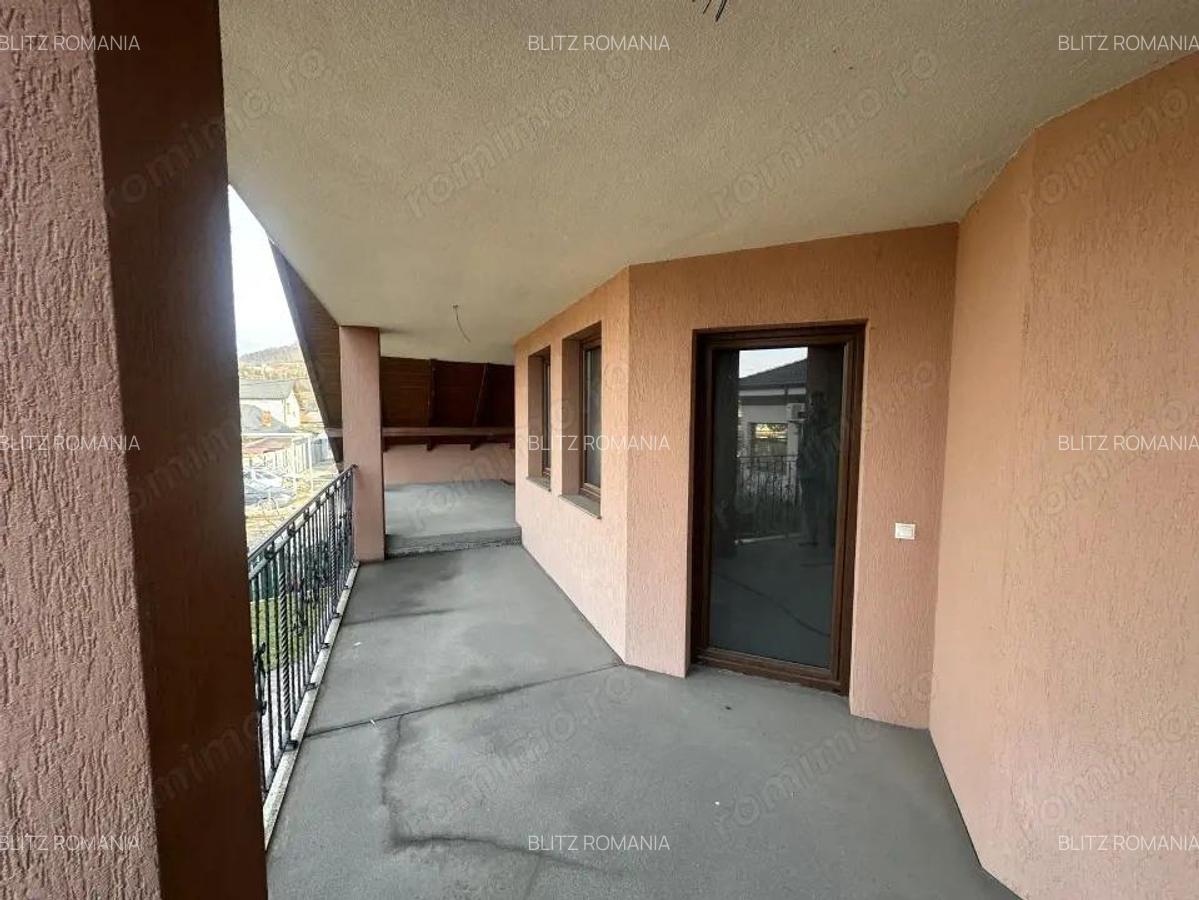 Vila 330 m2 utili + 970 m2 teren | finisata + bucatarie de vara & gradina superb - 5