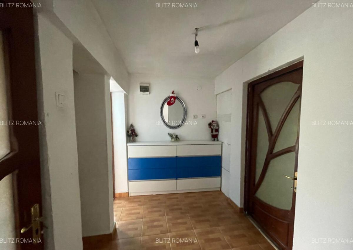 Casa familiala, 5 camere, zona buna, linistita - 18