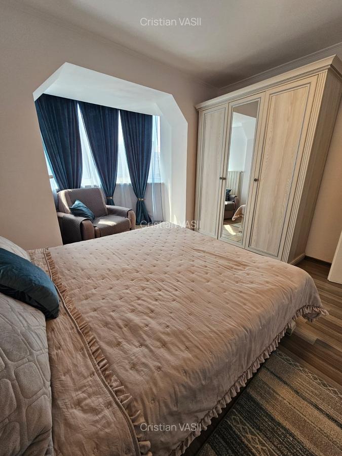 Apartament cu 3 camere decomandat în Simion Bărnuțiu - 9
