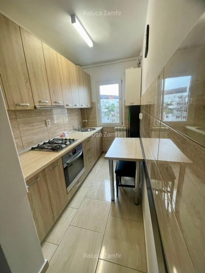 Inchiriere apartament mobilat si utilat, 3 camere, Manastur - 2