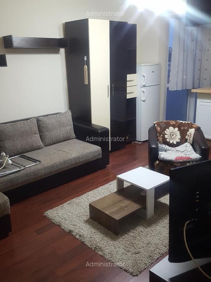 1 cam conf unu Complex in spate la BRD  amenajat Mobilat Utilat Modern - 2