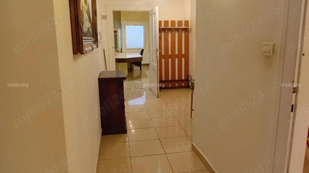 Vanzare ap 2 camere in casa (zona p-ta catedralei) - 1