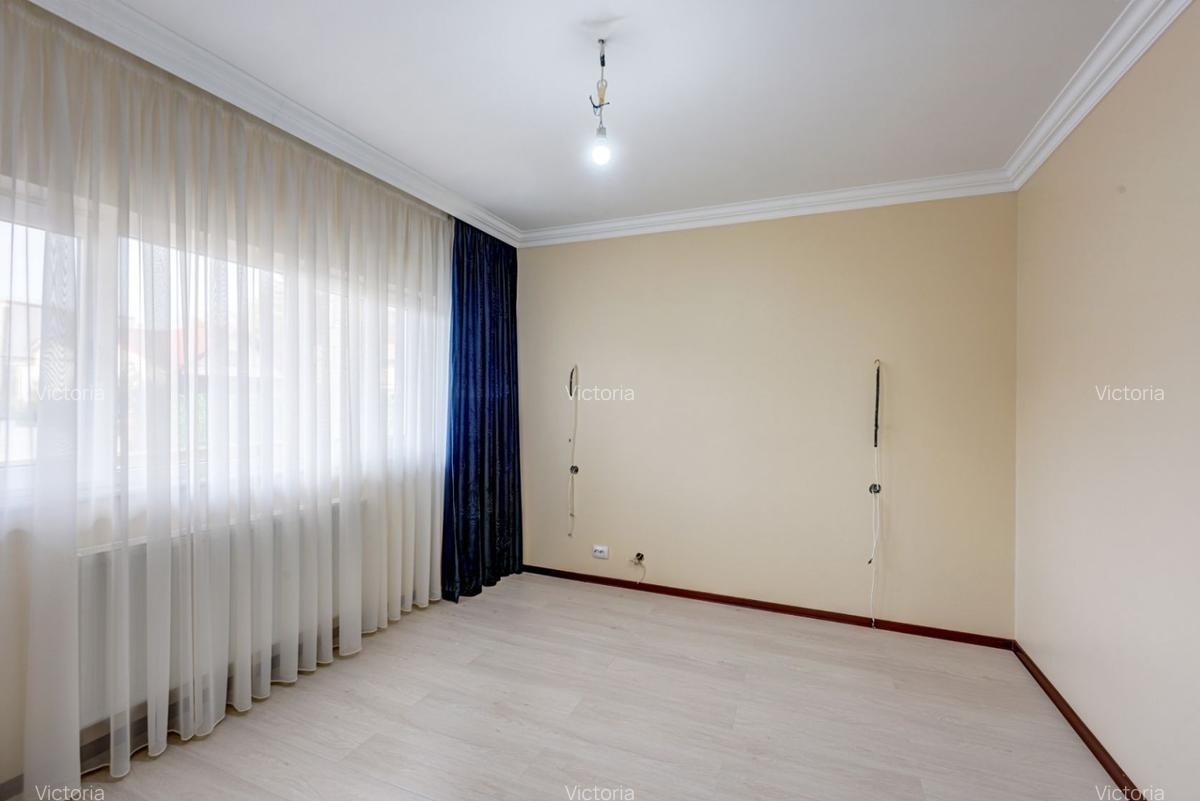 Brancoveanu-Alunisului,S+P+E+p,eleganta renovata 2019,teren generos,10min.metrou - 9