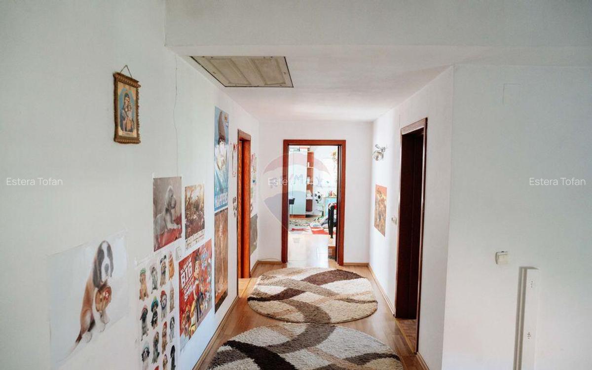 Casa de vanzare in Radauti str Iraclie Porumbescu - 2