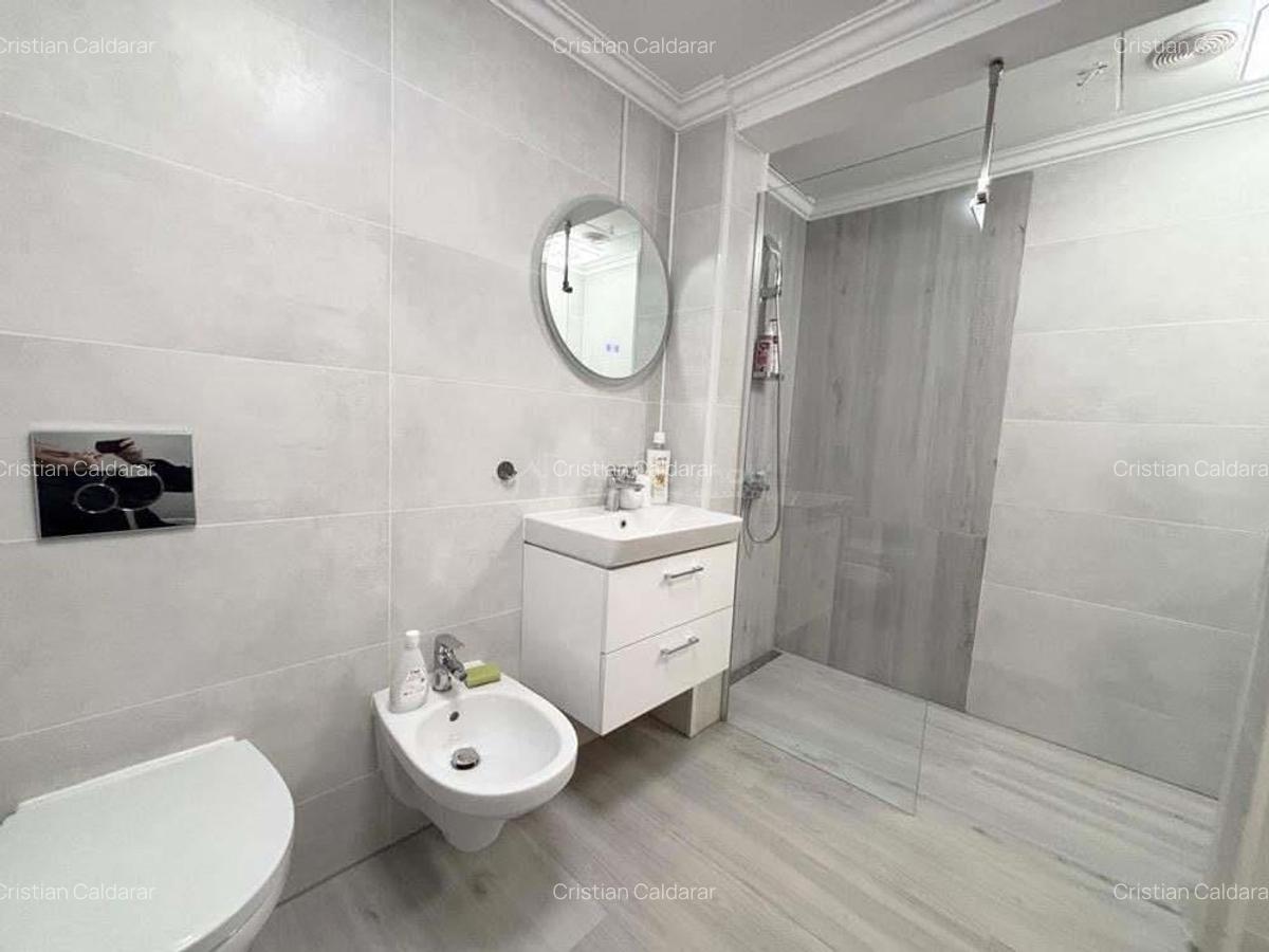 Apartament central - 90 mp util - curte linistita - 10