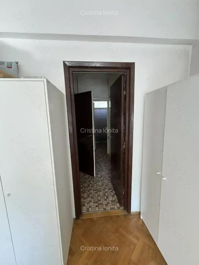 Apartament 3 camere ultracentral langa Liceul Ghe.Lazar - 1