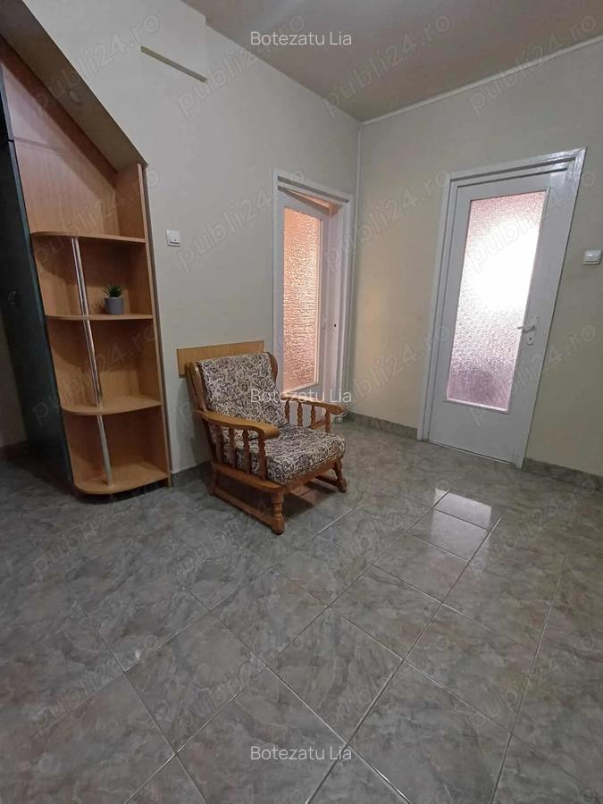 Vand apartament 4 camere Arad - 6