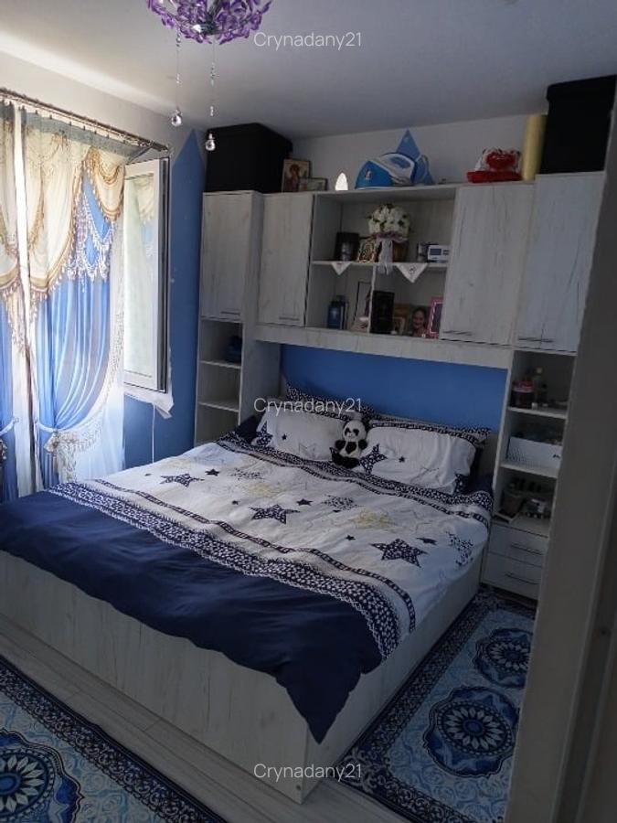 Vând apartament mobilat cu 2 camere. - 5