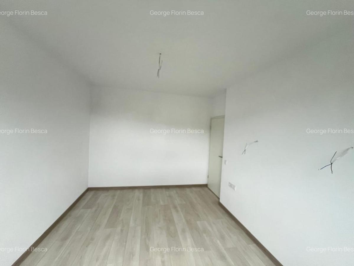 Apartament 2 camere cu gradina proprie Sanpetru - 4