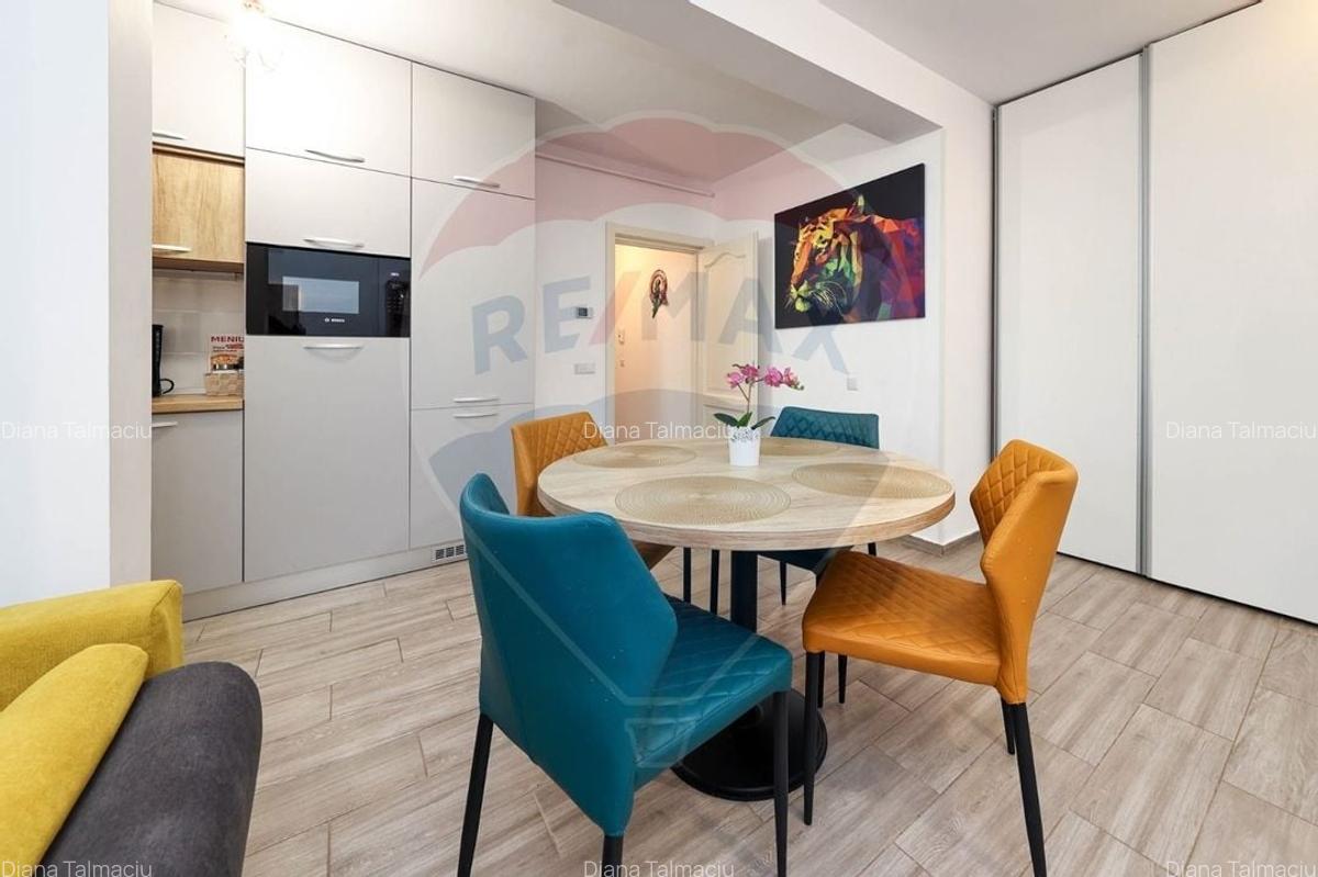 Apartament cu 3 camere decomandat, mobilat în Tractorul - 10