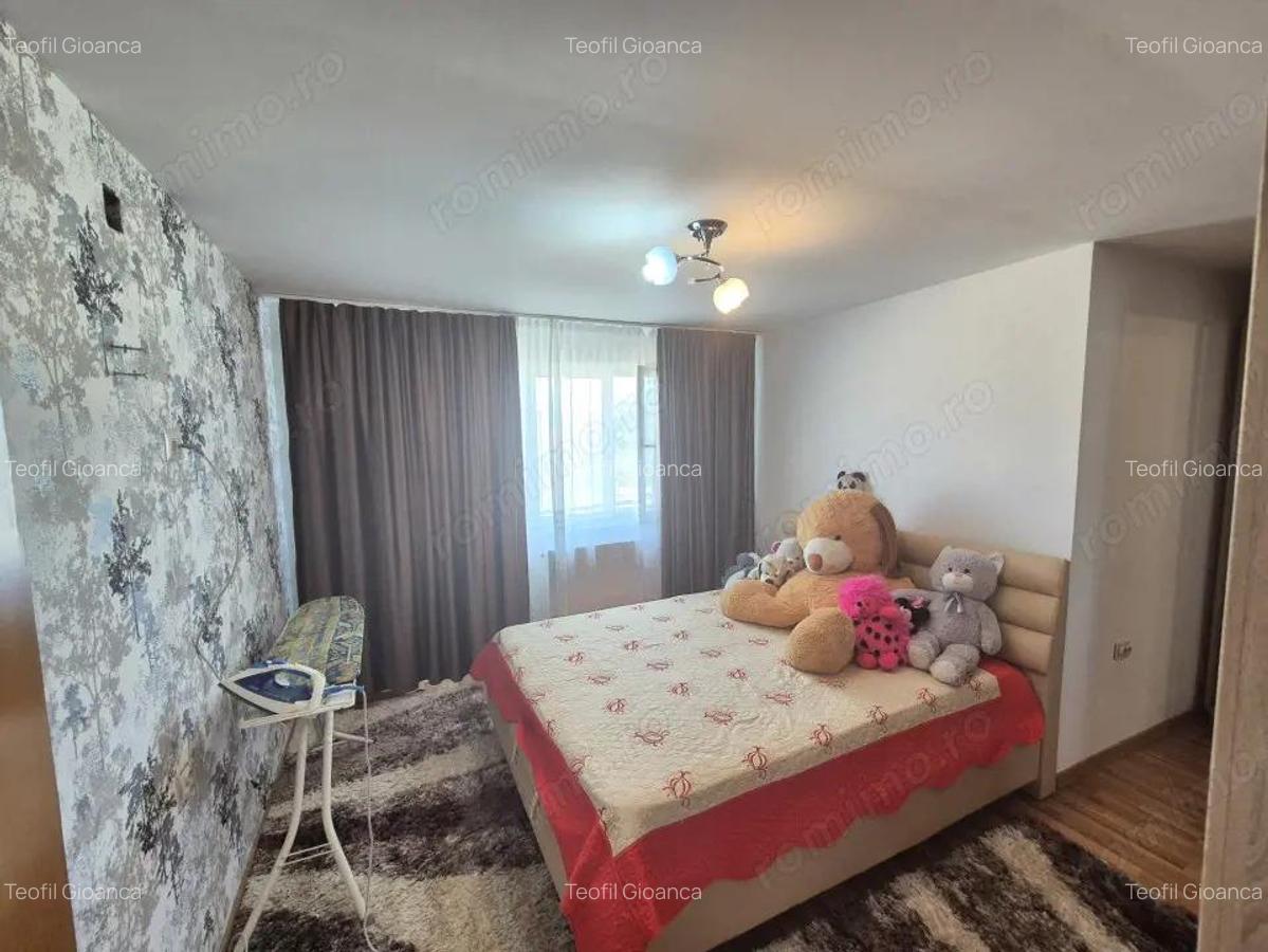 Vanzare casa P+1 cu teren de 769 mp ?i facilita?i complete, str. ?i?e?ti - 4 Vanzare casa P+1 cu teren de 769 mp ?i facilita?i complete, str. ?i?e?ti - 4