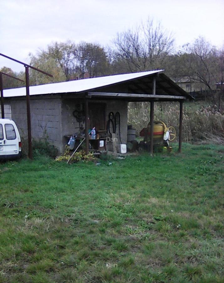 Proprietati-sat Radeni, com. Roscani, jud. Iasi teren 3000mp - 4