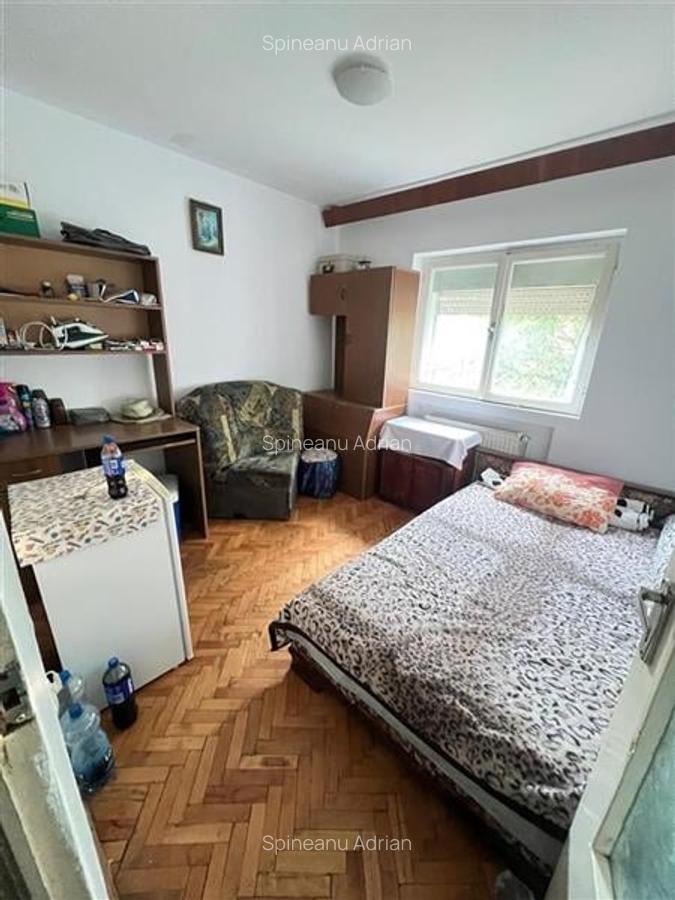 3 cam decomandat, Girocului , 2 bai, centrala proprie - 6