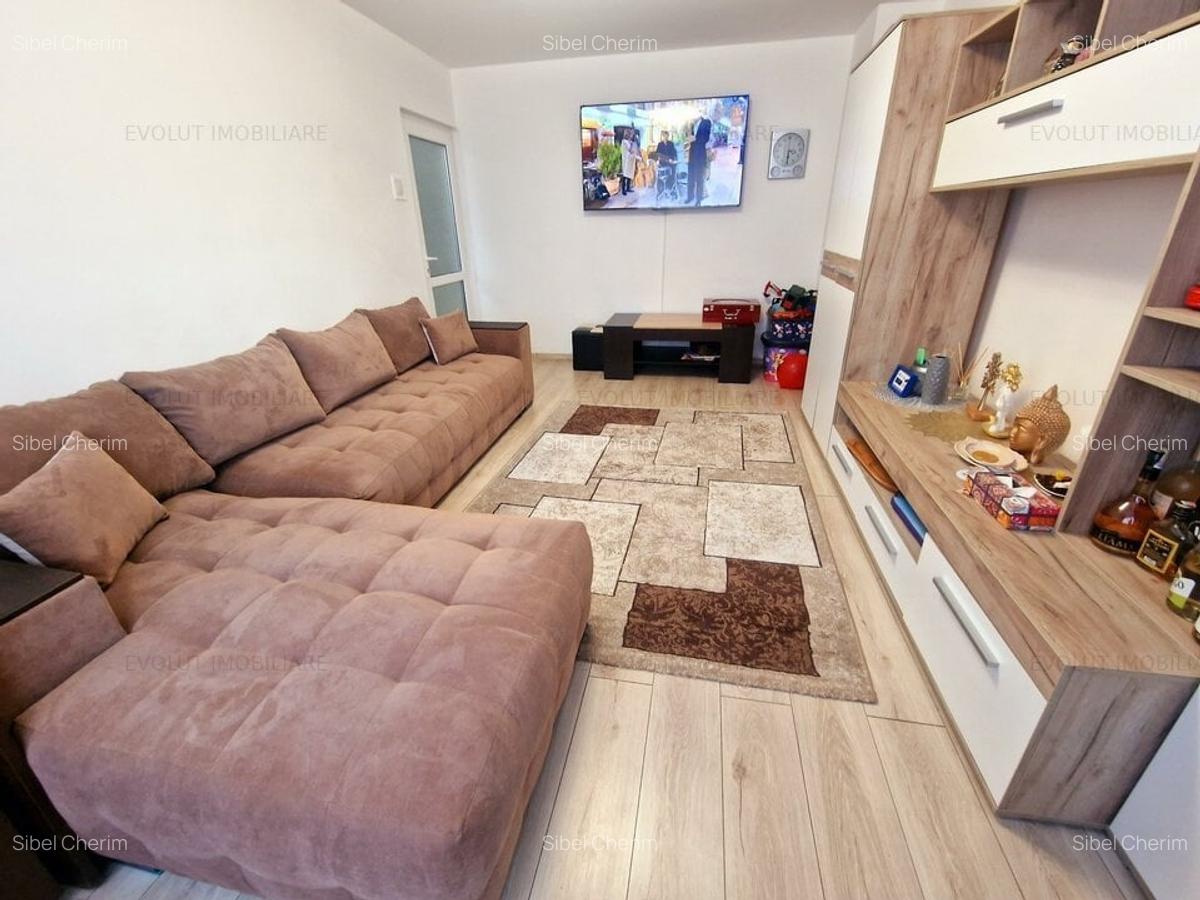 Apartament 3 camere de vanzare decomandat Inel 2 - 1